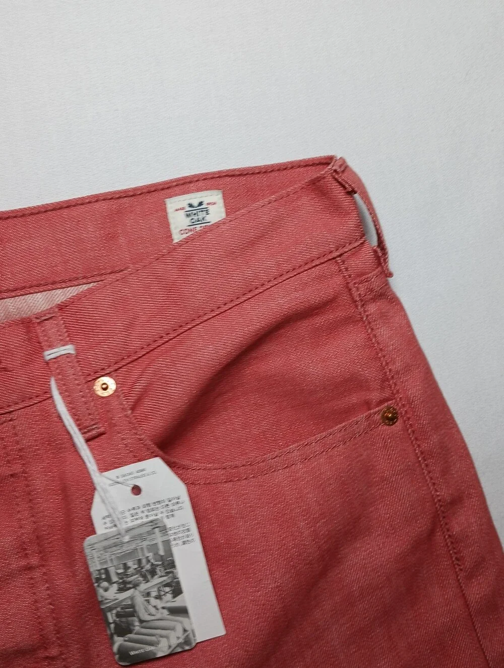 Levi's 501 Mens White Oak Cone Denim Jeans 33X32 Coral NWT Button Fly